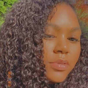 Meet your Posher, Destiny